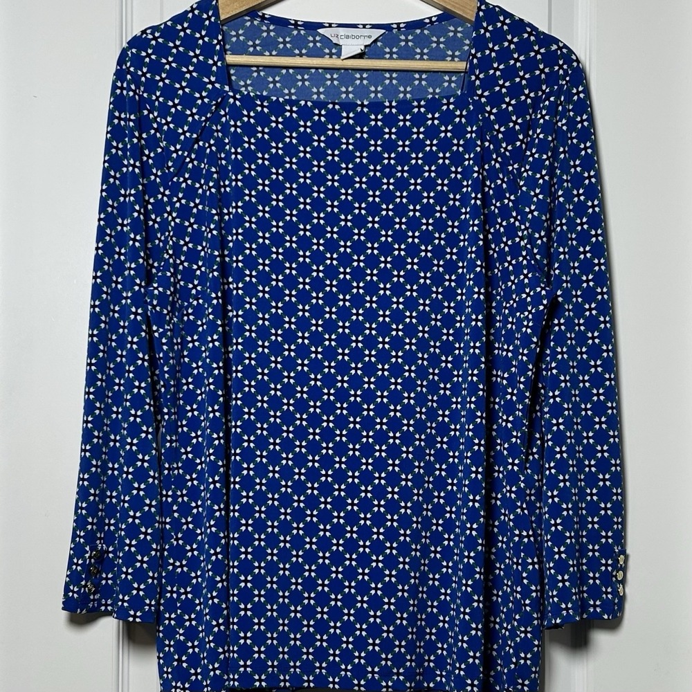 Liz Claiborne Cobalt Blue Floral Lattice Print Square Neck Gold Button Cuffs Top